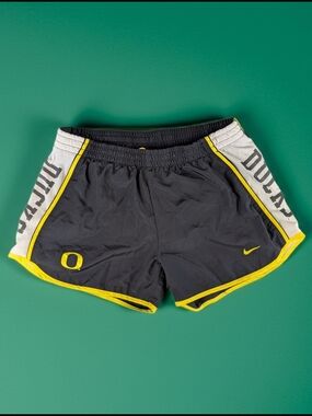 Nike Dri-FIT Oregon Ducks Shorts Women's Size M Athletic Black Yellow White